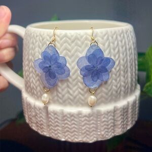 Handmade Preserved Flower Earrings Finished with Freshwater pearl